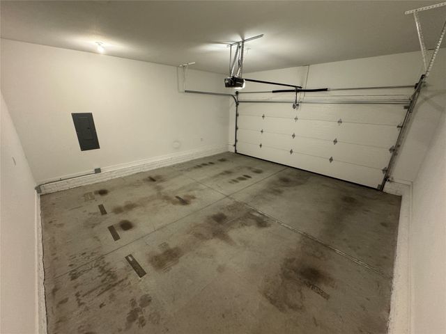 7913 SE 1st Court, Des Moines, IA 50320