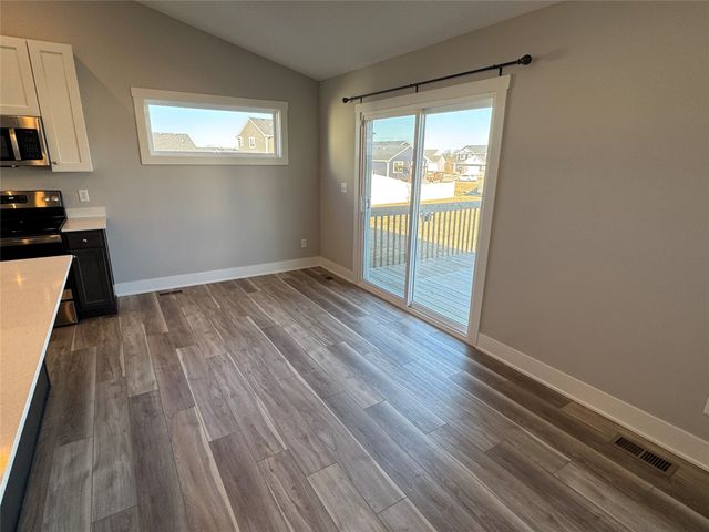 7913 SE 1st Court, Des Moines, IA 50320