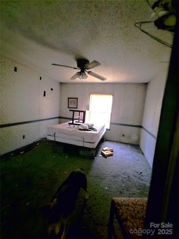 206 Benjamin Drive, Dallas, NC 28034