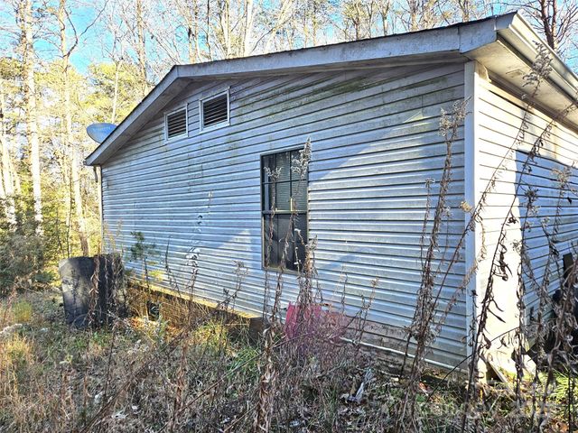 206 Benjamin Drive, Dallas, NC 28034