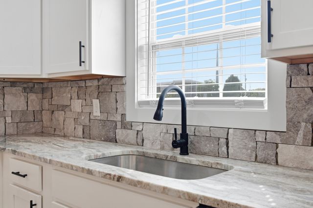 639 Four Winds Drive, Richmond, KY 40475