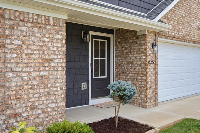 639 Four Winds Drive, Richmond, KY 40475