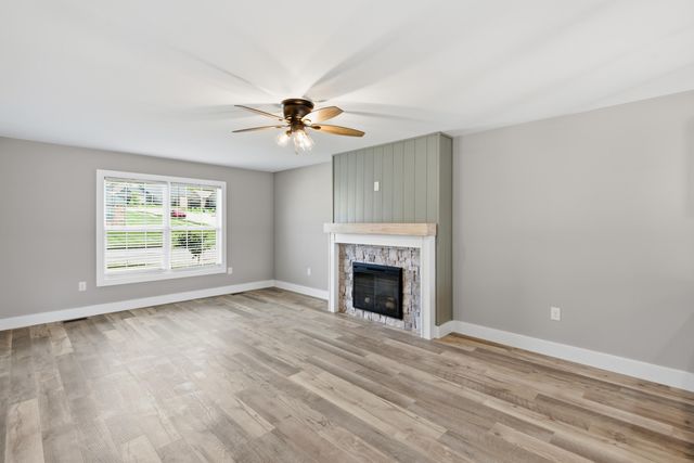 639 Four Winds Drive, Richmond, KY 40475