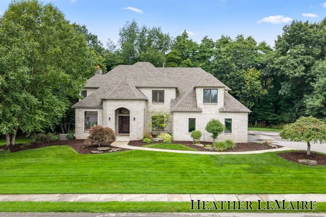 1695 Flowers Mill Drive, Grand Rapids, MI 49525