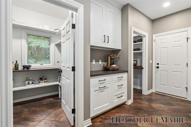 1695 Flowers Mill Drive, Grand Rapids, MI 49525