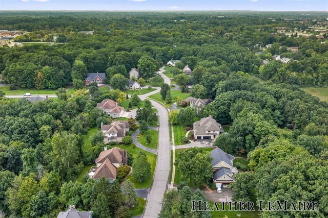 1695 Flowers Mill Drive, Grand Rapids, MI 49525