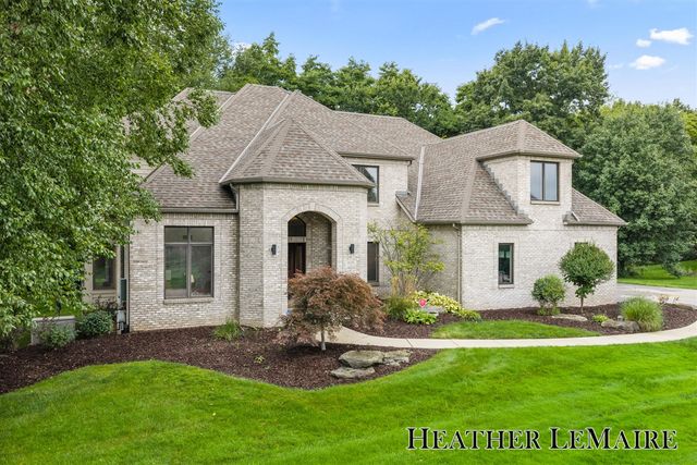 1695 Flowers Mill Drive, Grand Rapids, MI 49525