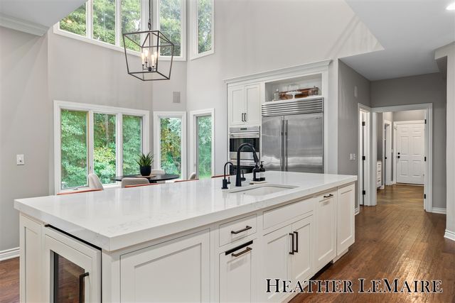 1695 Flowers Mill Drive, Grand Rapids, MI 49525