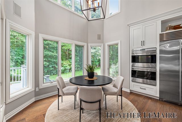 1695 Flowers Mill Drive, Grand Rapids, MI 49525