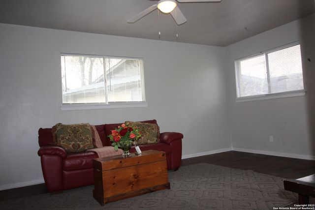 536 SOUTHTRAIL DR, San Antonio, TX 78216