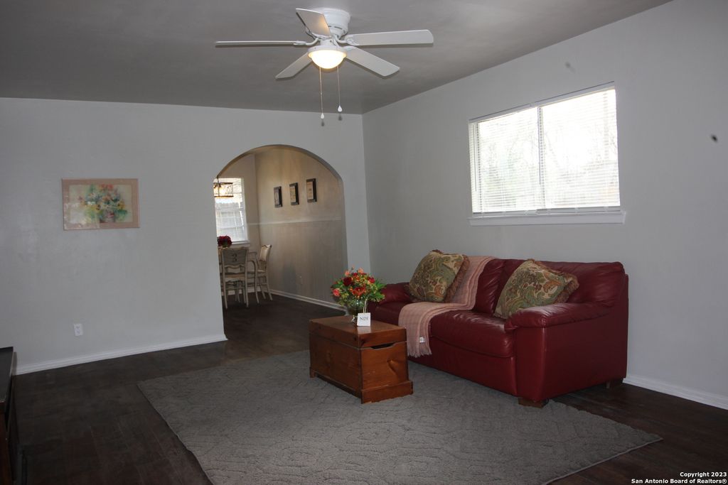 536 SOUTHTRAIL DR, San Antonio, TX 78216