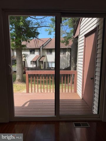 3 CAMBRIDGE DR, Ewing, NJ 08628