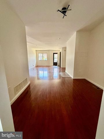 3 CAMBRIDGE DR, Ewing, NJ 08628