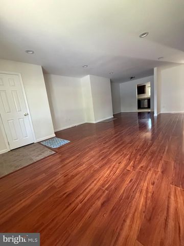3 CAMBRIDGE DR, Ewing, NJ 08628
