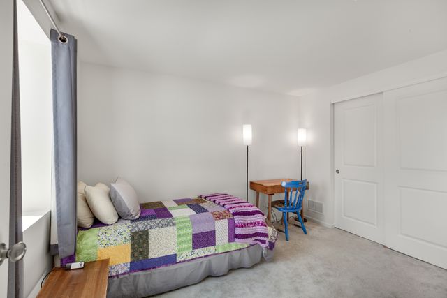 443 Zachary Drive, Hampshire, IL 60140