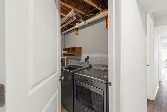 443 Zachary Drive, Hampshire, IL 60140