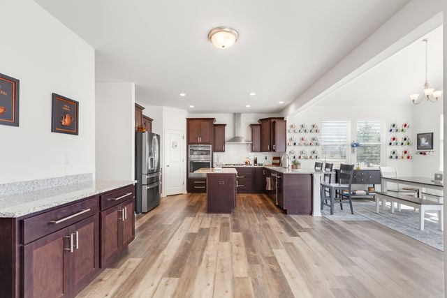 443 Zachary Drive, Hampshire, IL 60140