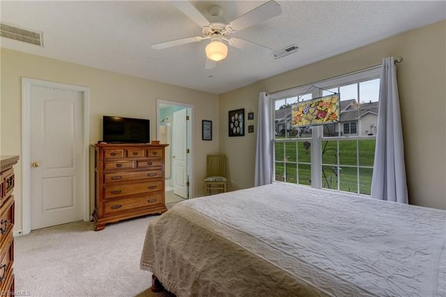 3027 Maple Avenue, Burlington, NC 27215