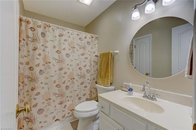3027 Maple Avenue, Burlington, NC 27215