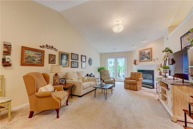 3027 Maple Avenue, Burlington, NC 27215