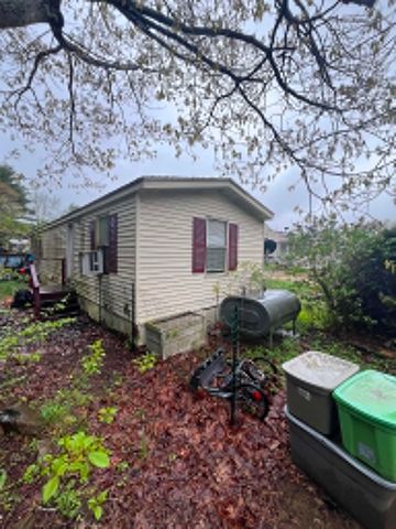 21 Fernald Lane, Rochester, NH 03867