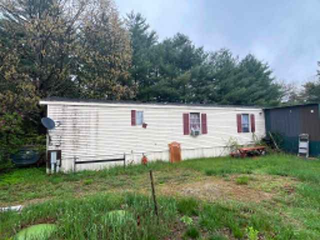 21 Fernald Lane, Rochester, NH 03867