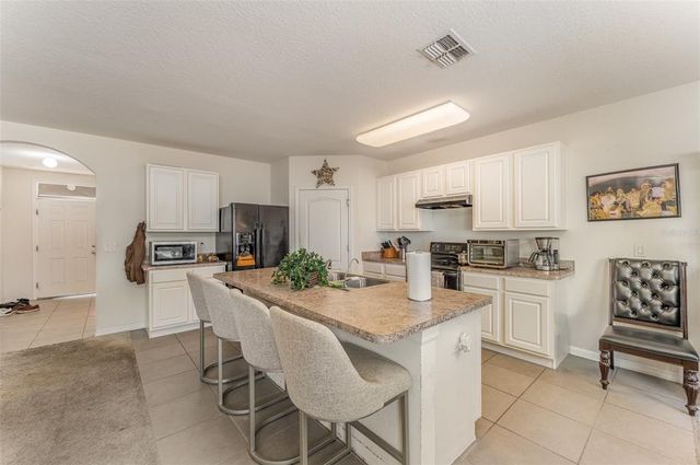 5597 FOREST RIDGE DRIVE, Winter Haven, FL 33881