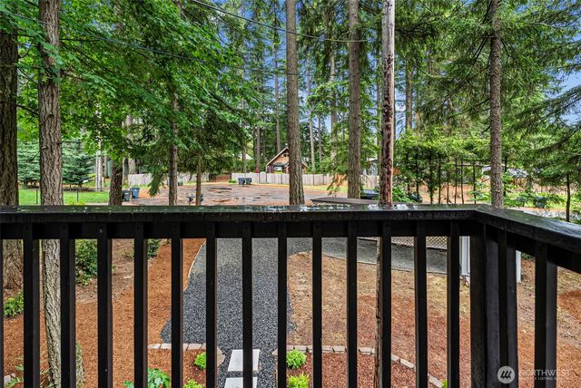 19111 19th st sw, Lakebay, WA 98349