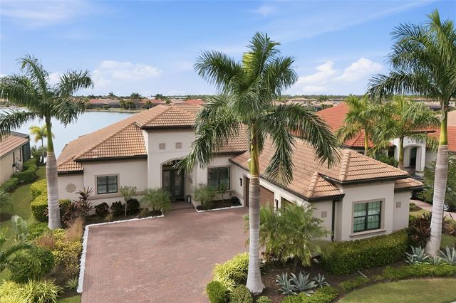 340 MARAVIYA BOULEVARD, Nokomis, FL 34275