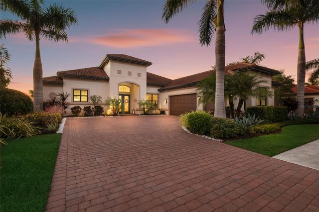 340 MARAVIYA BOULEVARD, Nokomis, FL 34275