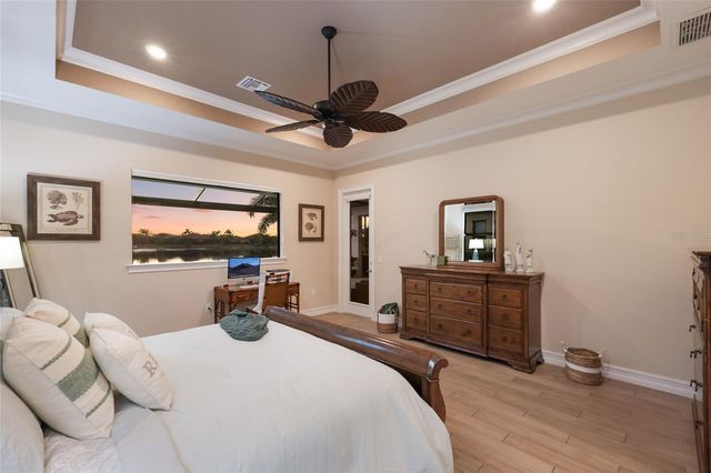 340 MARAVIYA BOULEVARD, Nokomis, FL 34275