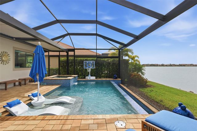 340 MARAVIYA BOULEVARD, Nokomis, FL 34275