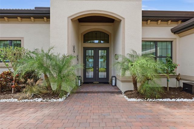 340 MARAVIYA BOULEVARD, Nokomis, FL 34275