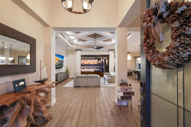 340 MARAVIYA BOULEVARD, Nokomis, FL 34275