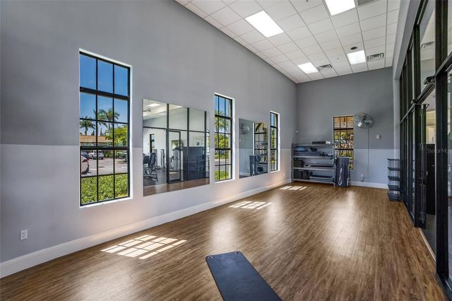 340 MARAVIYA BOULEVARD, Nokomis, FL 34275