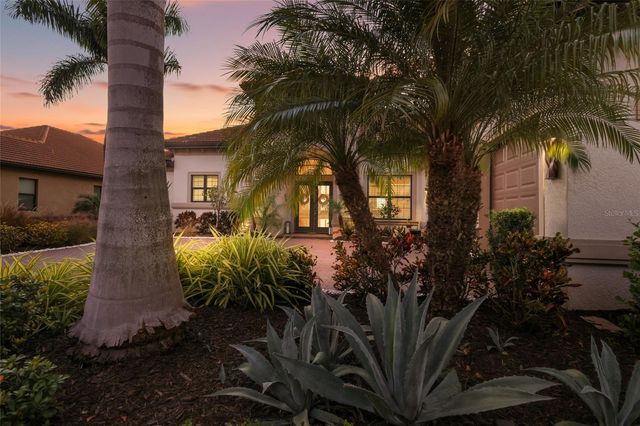 340 MARAVIYA BOULEVARD, Nokomis, FL 34275