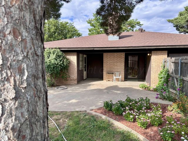 8205 LAREDO Trail, Amarillo, TX 79110