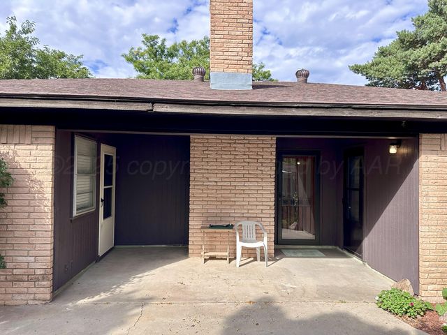 8205 LAREDO Trail, Amarillo, TX 79110