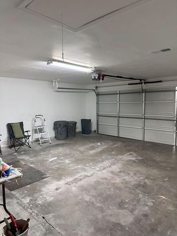 8205 LAREDO Trail, Amarillo, TX 79110