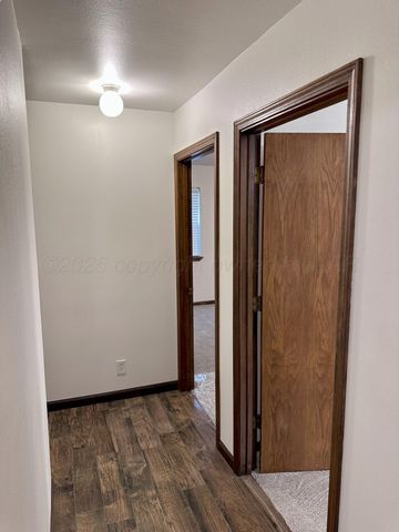 8205 LAREDO Trail, Amarillo, TX 79110