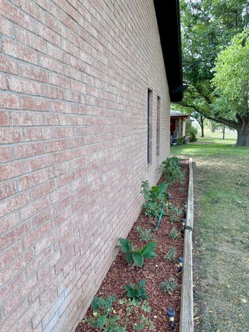 8205 LAREDO Trail, Amarillo, TX 79110