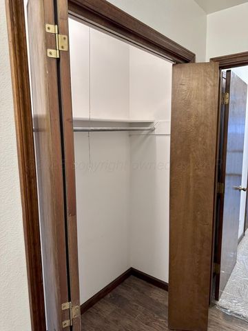 8205 LAREDO Trail, Amarillo, TX 79110