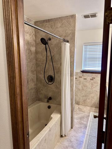 8205 LAREDO Trail, Amarillo, TX 79110