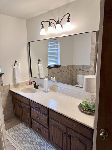 8205 LAREDO Trail, Amarillo, TX 79110