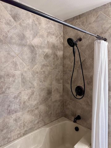 8205 LAREDO Trail, Amarillo, TX 79110