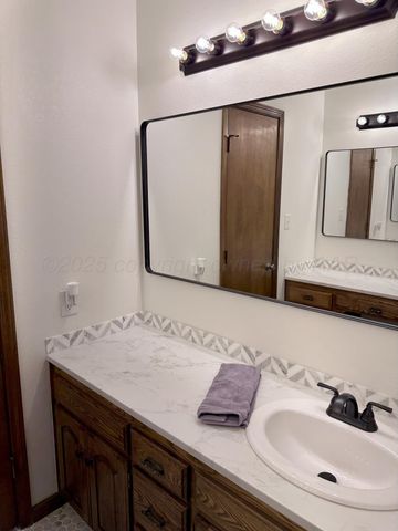 8205 LAREDO Trail, Amarillo, TX 79110