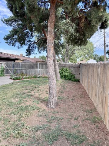 8205 LAREDO Trail, Amarillo, TX 79110