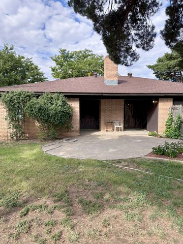 8205 LAREDO Trail, Amarillo, TX 79110