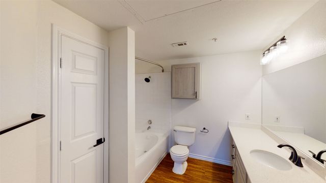 1600 N 9th Street B1R, Midlothian, TX 76065