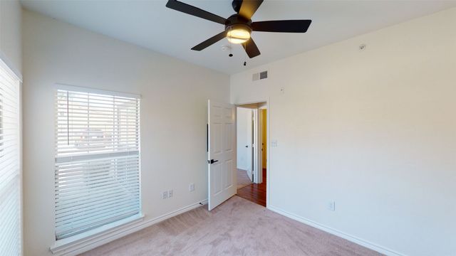 1600 N 9th Street B1R, Midlothian, TX 76065
